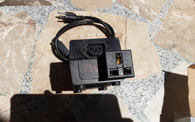 Μετατροπείς AC ΤΟ AC 2 [τεμ.]
